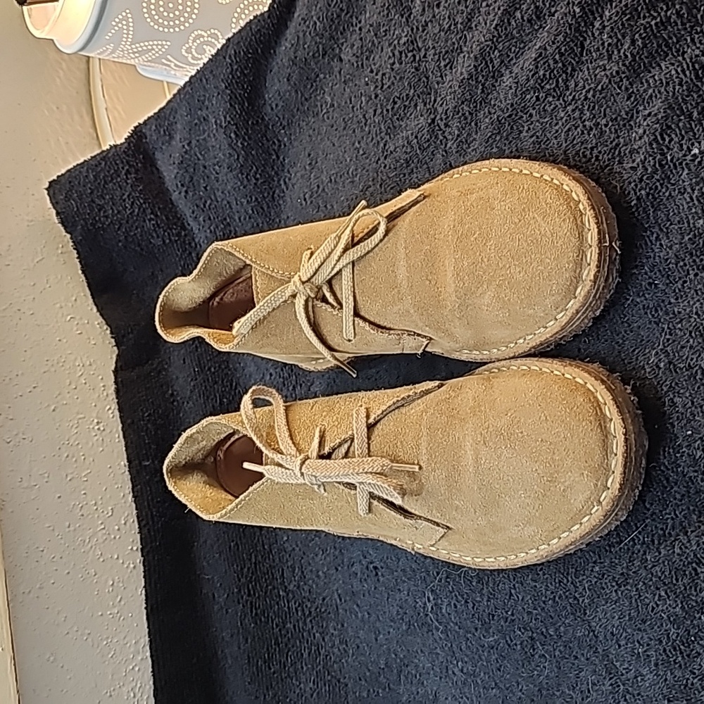 J Crew Suede Desert Boots Size 6.5 EUC